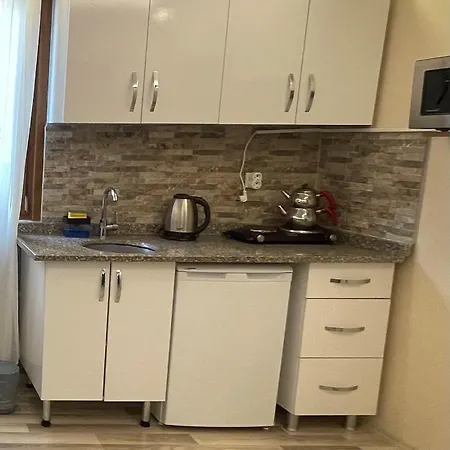 Kubbe House Appartement *